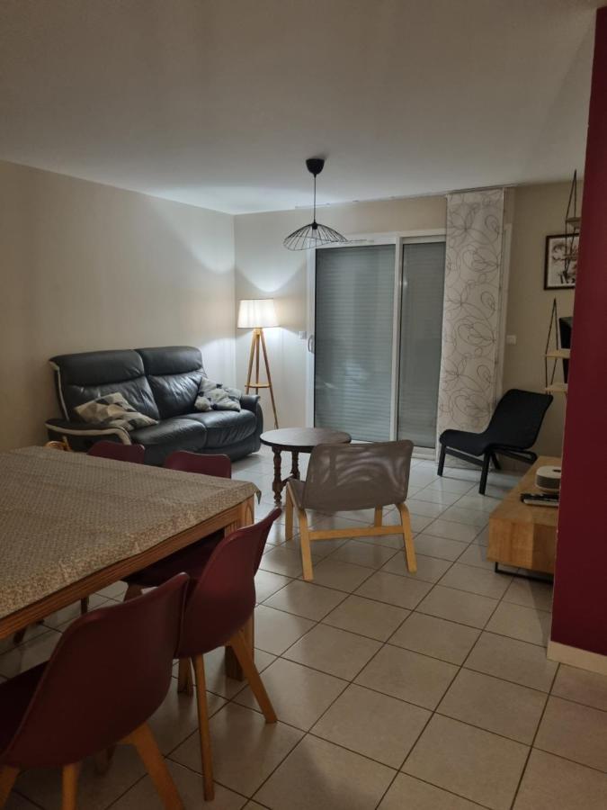 Au Cocon De Lin Villa Le Neubourg Екстериор снимка
